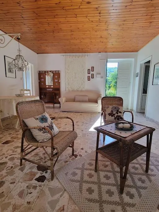 Vakantiehuis Appartamento Salvia Acquedolci Italië
